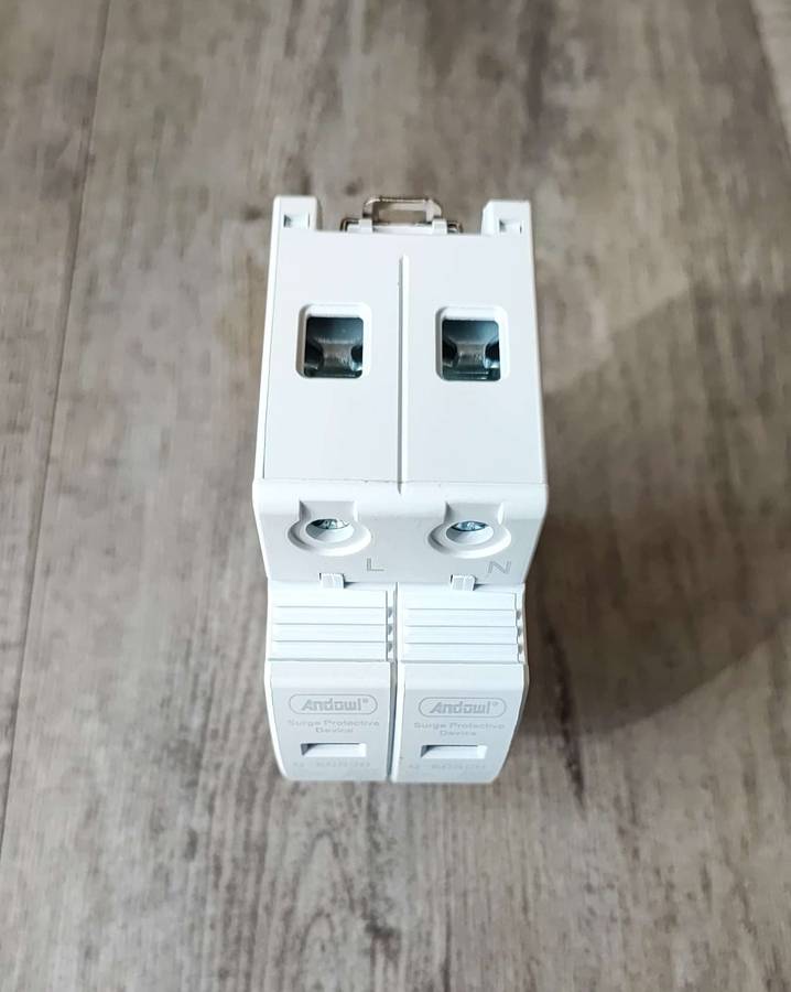 Andowl Q-KG520 2Pole 40KA DIN Rail 1.8kv Surge Protector for Industrial and Commercial Applications