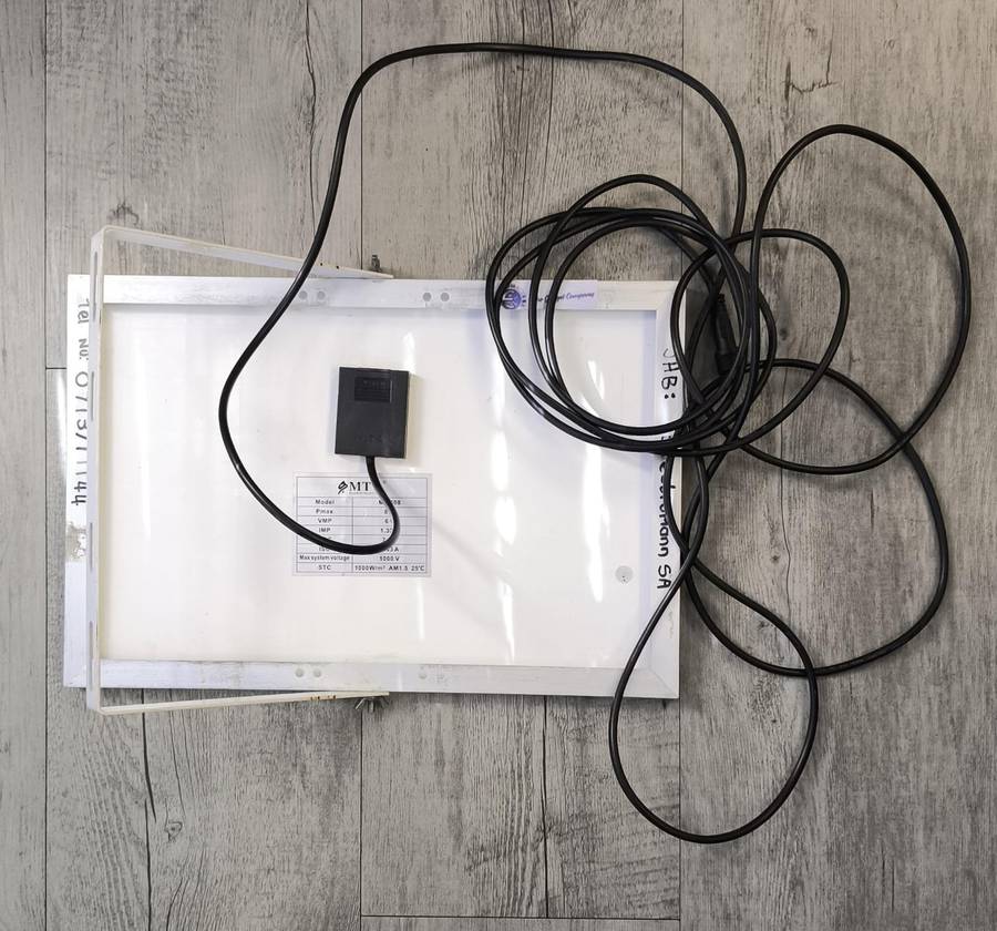 DEMO 8W 6volt 1.3amp Monocrystalline Solar Panel with DC Connector