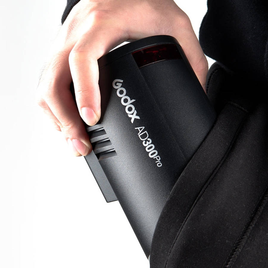 Godox  AD300 Pro 300Ws TTL HSS Pocket Flash Outdoor Speedlite Light Kits(UK Plug)