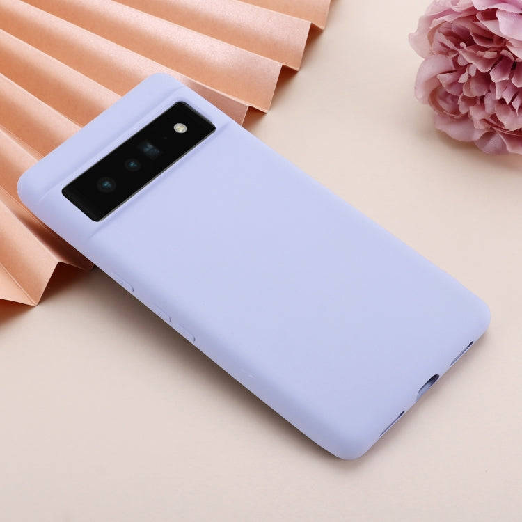 For Google Pixel 7 Pure Color Liquid Silicone Shockproof Phone Case(Purple)