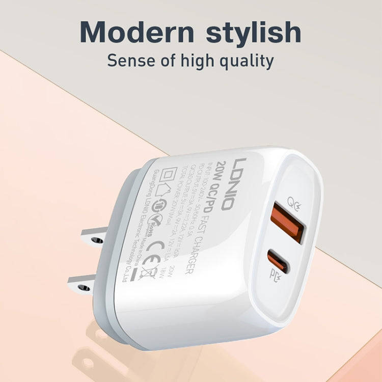 LDNIO Q229 QC3.0 / PD20W USB + Type-C Fast Charger with 1m USB to Micro USB Cable, Plug Type:EU P...