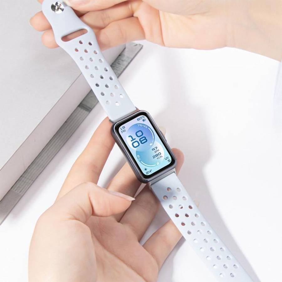 For Huawei Band 11 / Band 11 Pro Perforated Design Solid Color Reverse Buckle Silicone Watch Band...