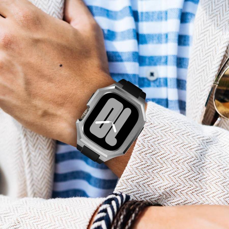 For Apple Watch Series SE / 6 / 5 / 4 44mm Stainless Steel Protective Case Integrated Fluororubbe...
