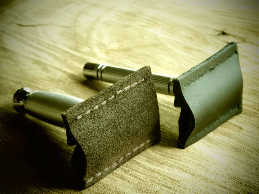 Safety razor sheath - Brown suede (textured)