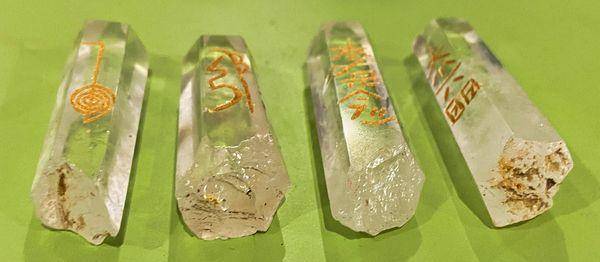 Clear Quartz Usui Reiki Wand Set With Velvet Purse