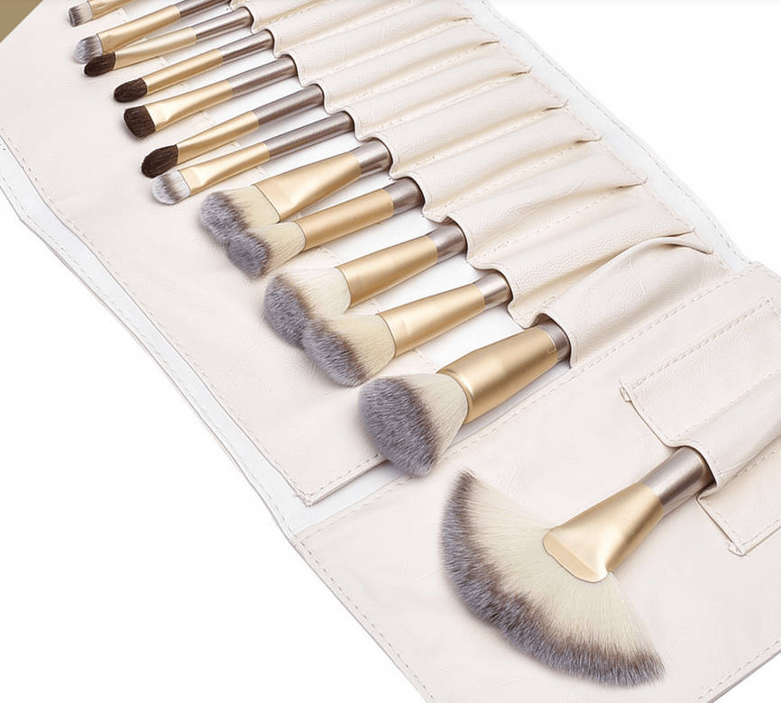 12 Piece Champagne Gold Makeup Brushes Set