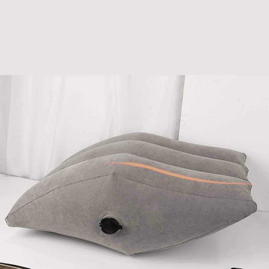 Iconix Inflatable Leg Elevation Pillow with carry bag air pump