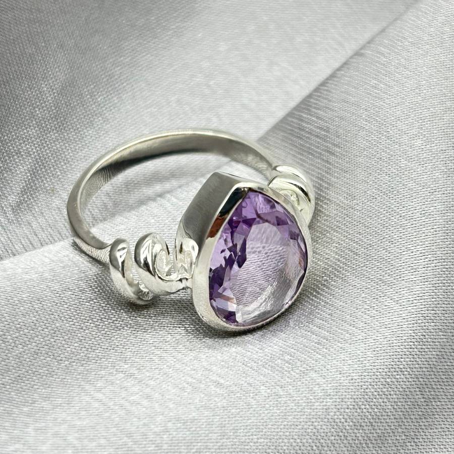 Sterling Silver Faceted Amethyst Crystal Ring