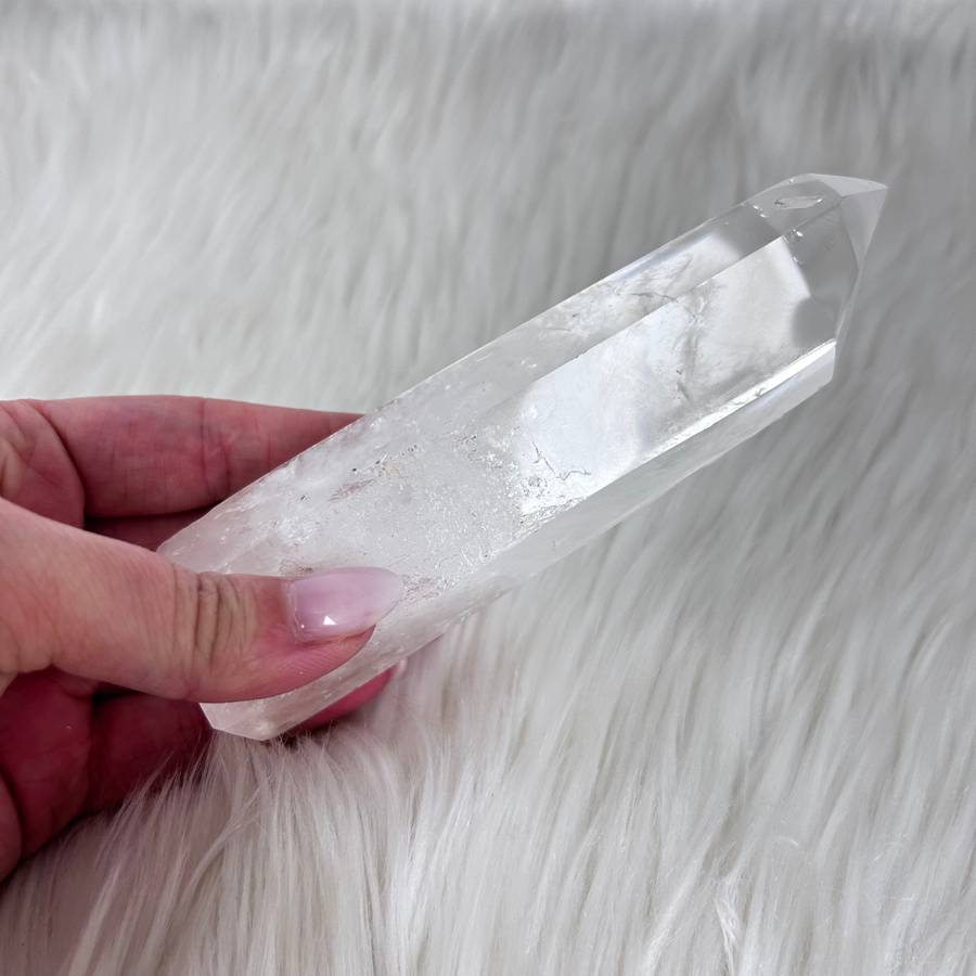 Milky Clear Quartz Generator