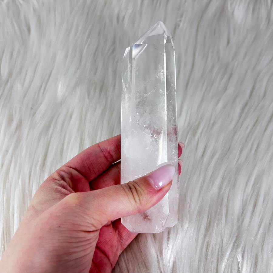 Milky Clear Quartz Generator