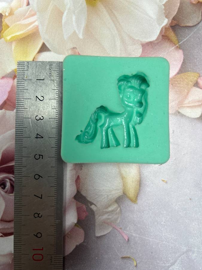 PRE LOVED Silicone Mould Pony