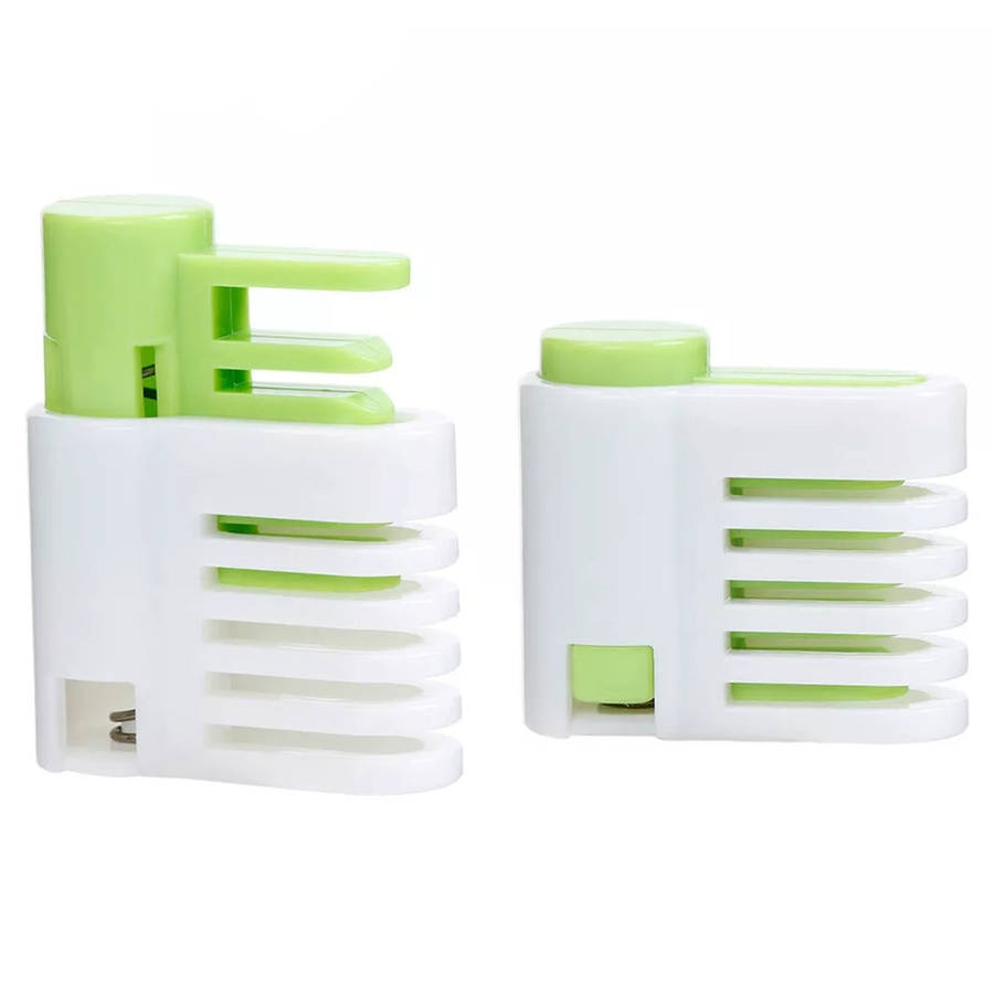 Precision cake slicer