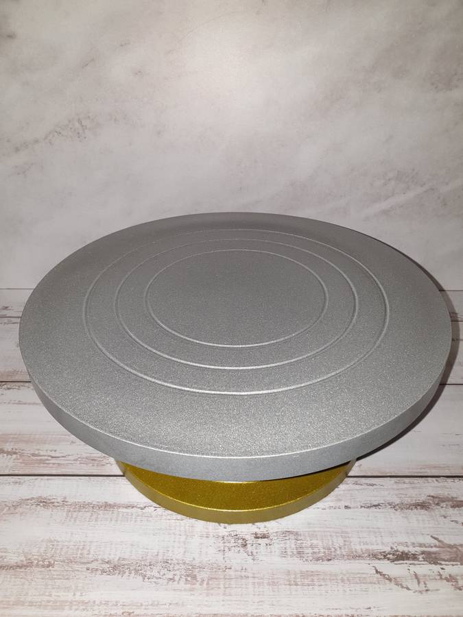 Heavy duty rotating cake stand. 34cm, turn table