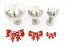 RP10138 Pastime Christmas Bow Plunger Cutter Set