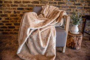 Blankets - Sesli Fashion Mink 1 Ply King - Grey