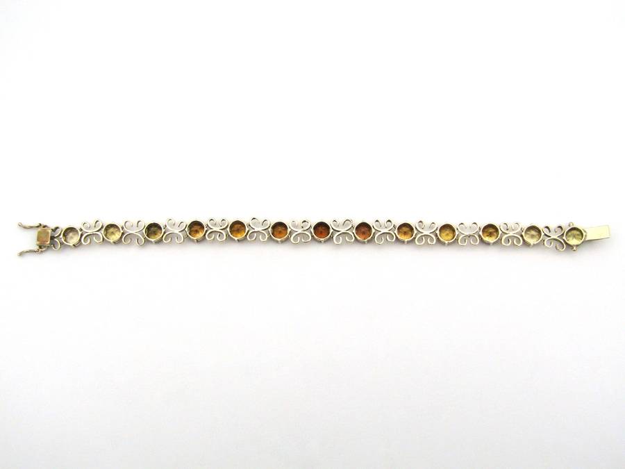 9K gold zircon bracelet.