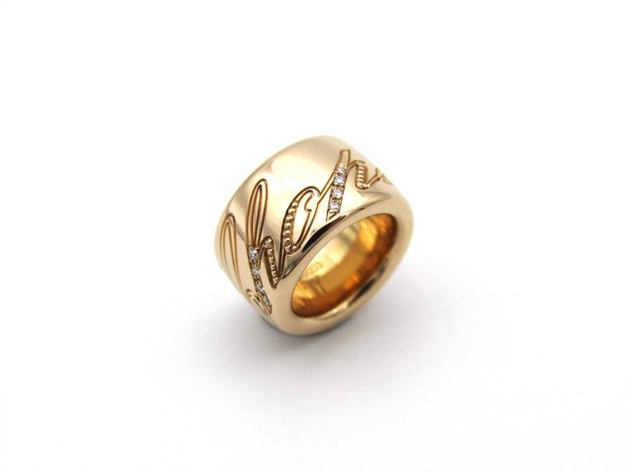 18K gold and diamonds Chopardissimo Chopard pendant