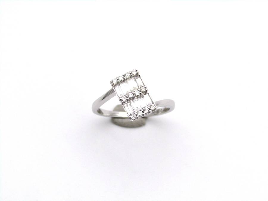 18K gold diamond ring.