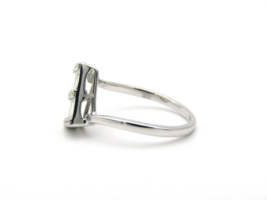18K gold diamond ring.