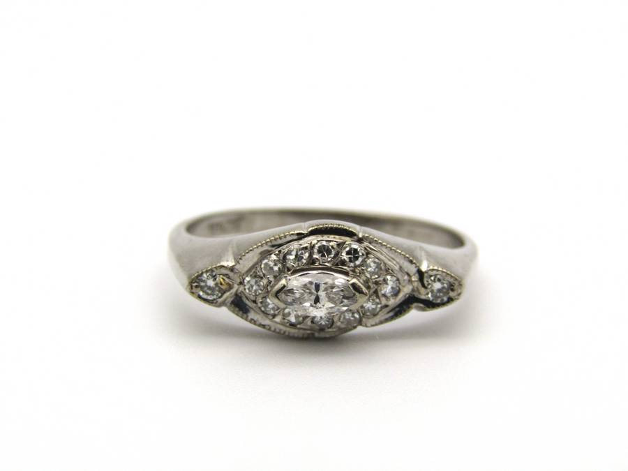 18kt gold diamond ring.