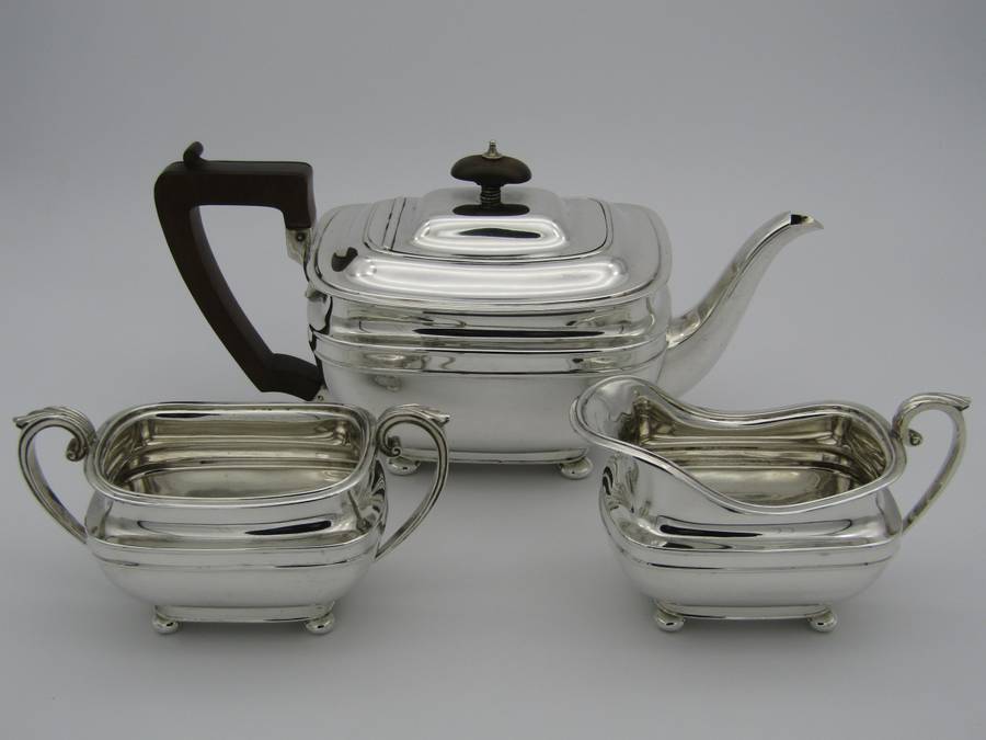 Art Deco three piece tea set by Harrison Bros and George Howson, Sheffield, 1935.