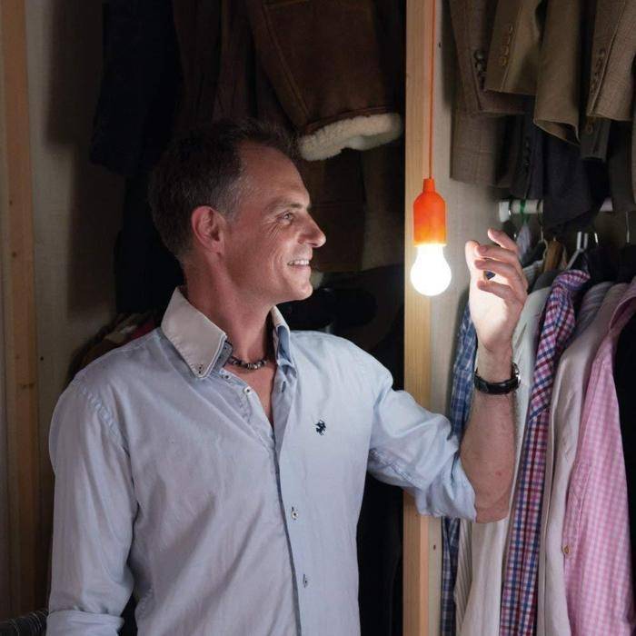 2x LED Pull Cord Bulb Light