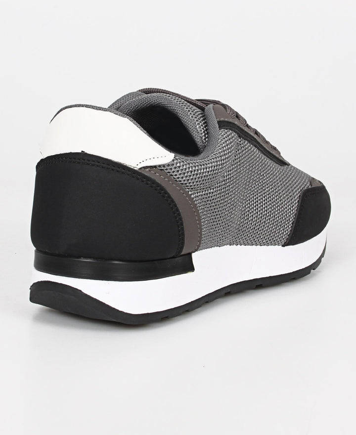 TOMTOM Storm Sneakers
