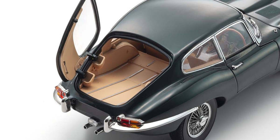 JAGUAR E-TYPE GREEN  1/18 DIECAST, DIECAST COLLECTABLES