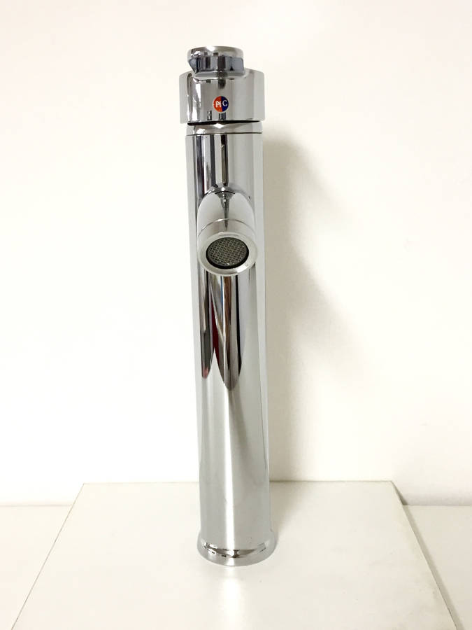 Sasoon Flat Handle Counter Top Tap
