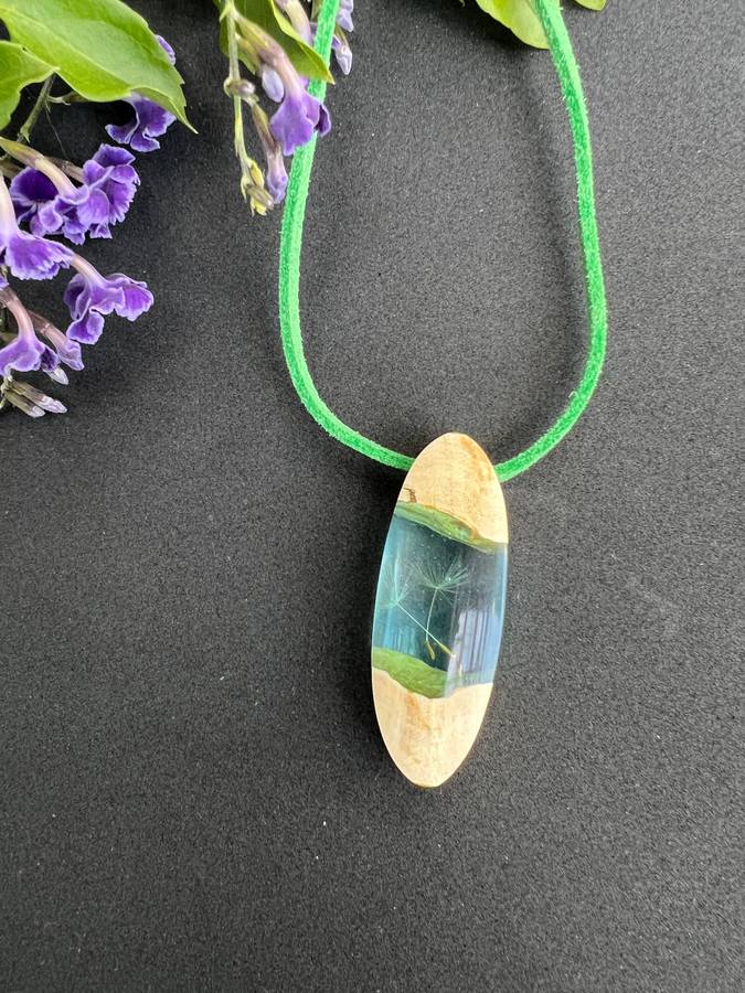 Dandelion Dream Resin Necklace