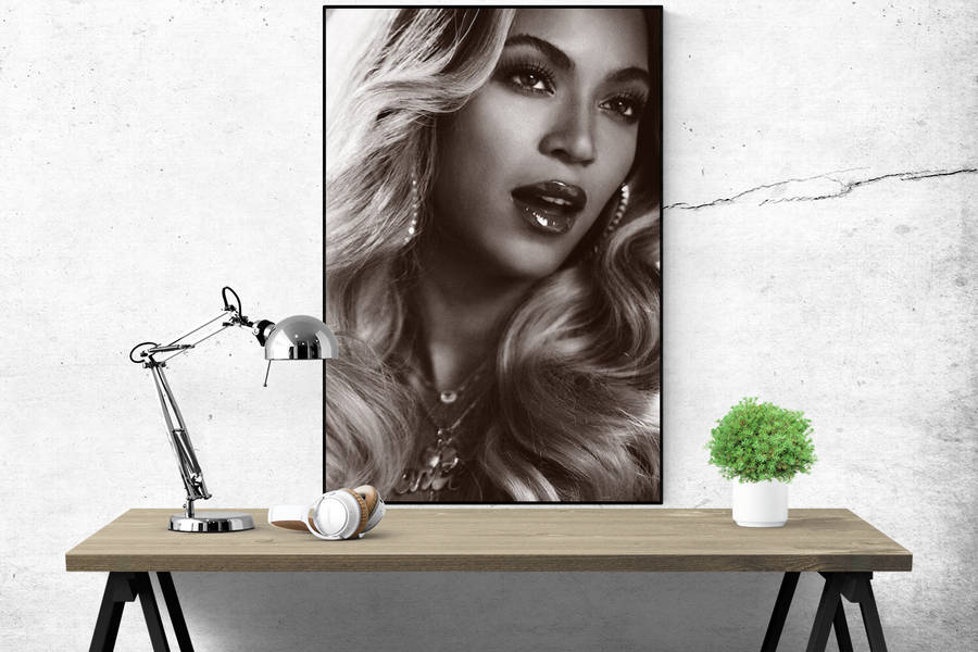 Beyoncé - Close up Poster
