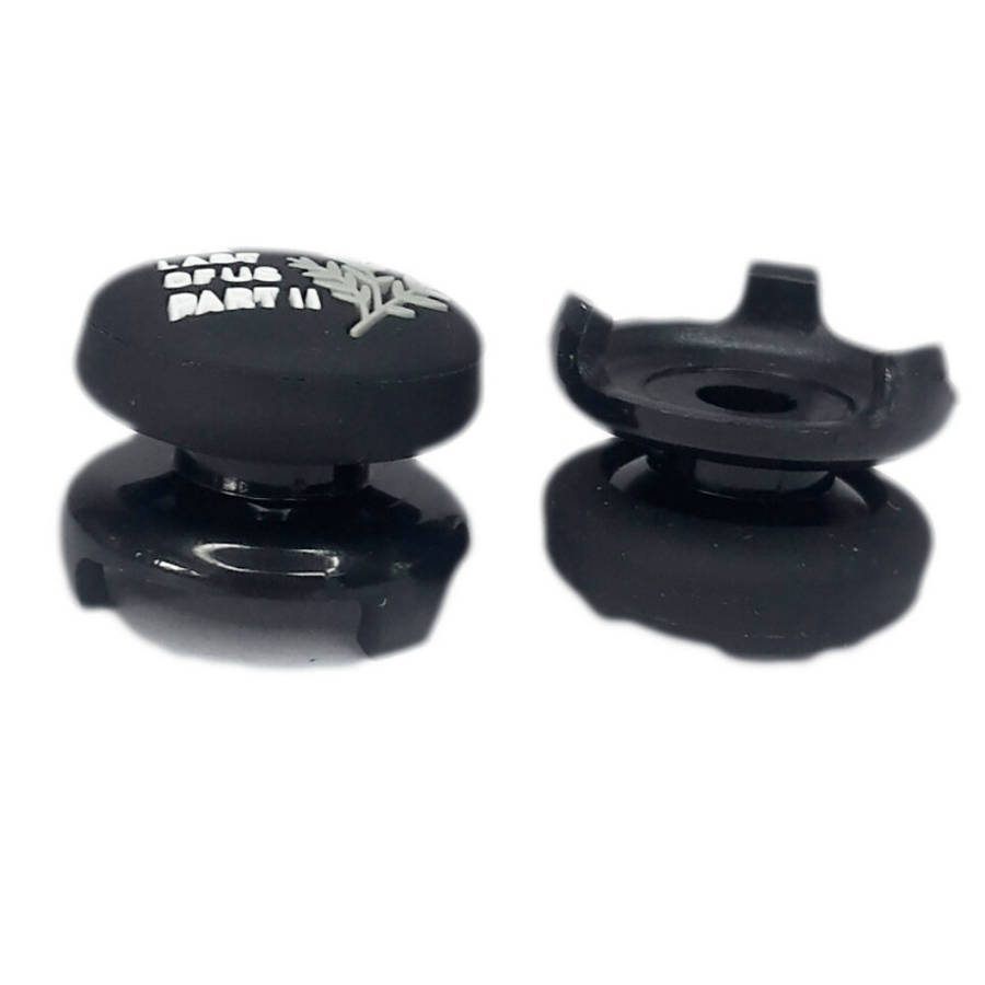ps5-controller-raised-performance-thumbstick-extenders-fps-resident-evil.jpg