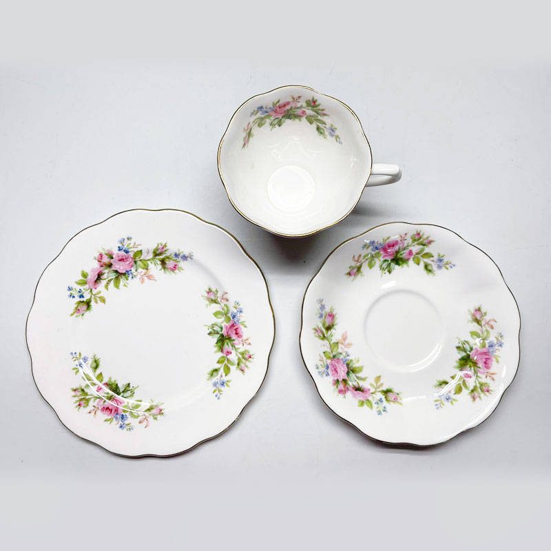 Royal Albert Countess Moss Rose Tea Trio