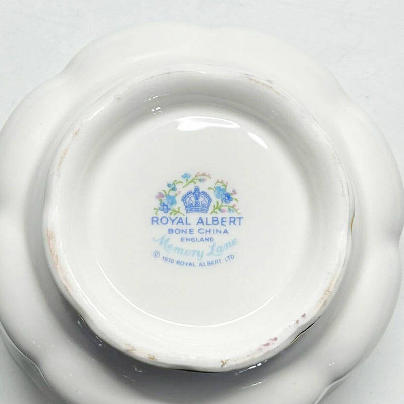 Royal Albert Memory Lane Coffee Sugar Bowl