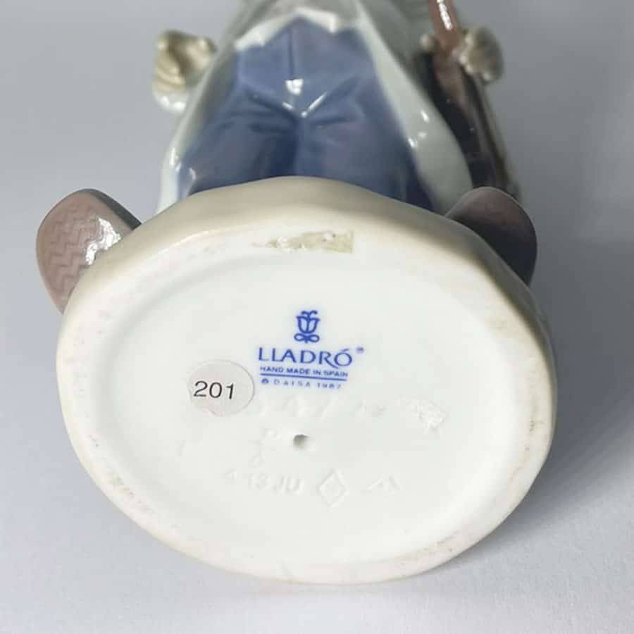 Lladro Circus Sam Clown With Violin 5472