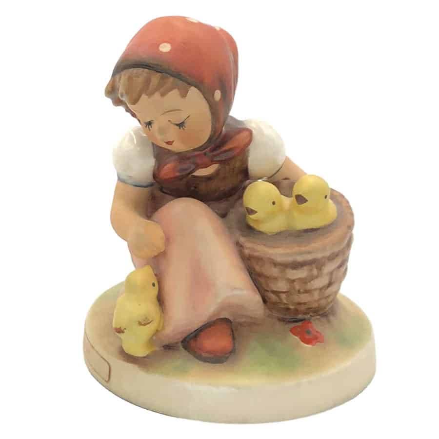 Hummel Figurine Chick Girl TMK-6