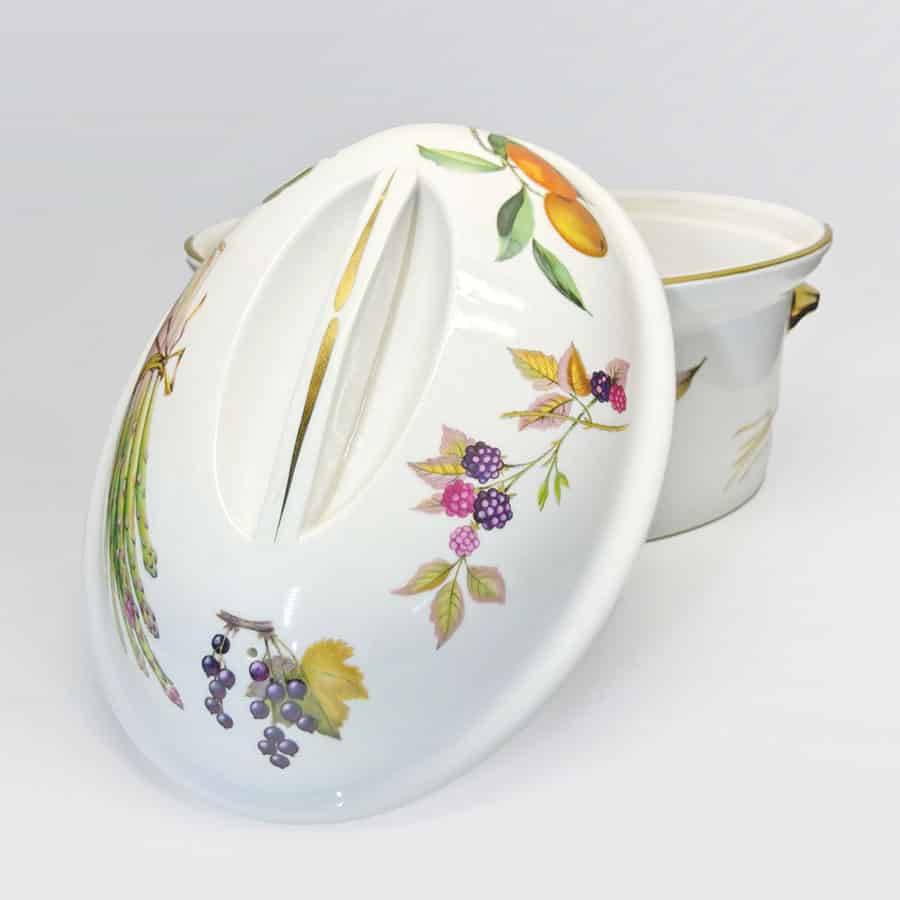 Royal Worcester Evesham Large Casserole