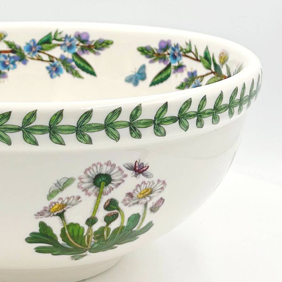 Portmeirion Botanic Garden Medium Serving Bowl  Garden Lilac