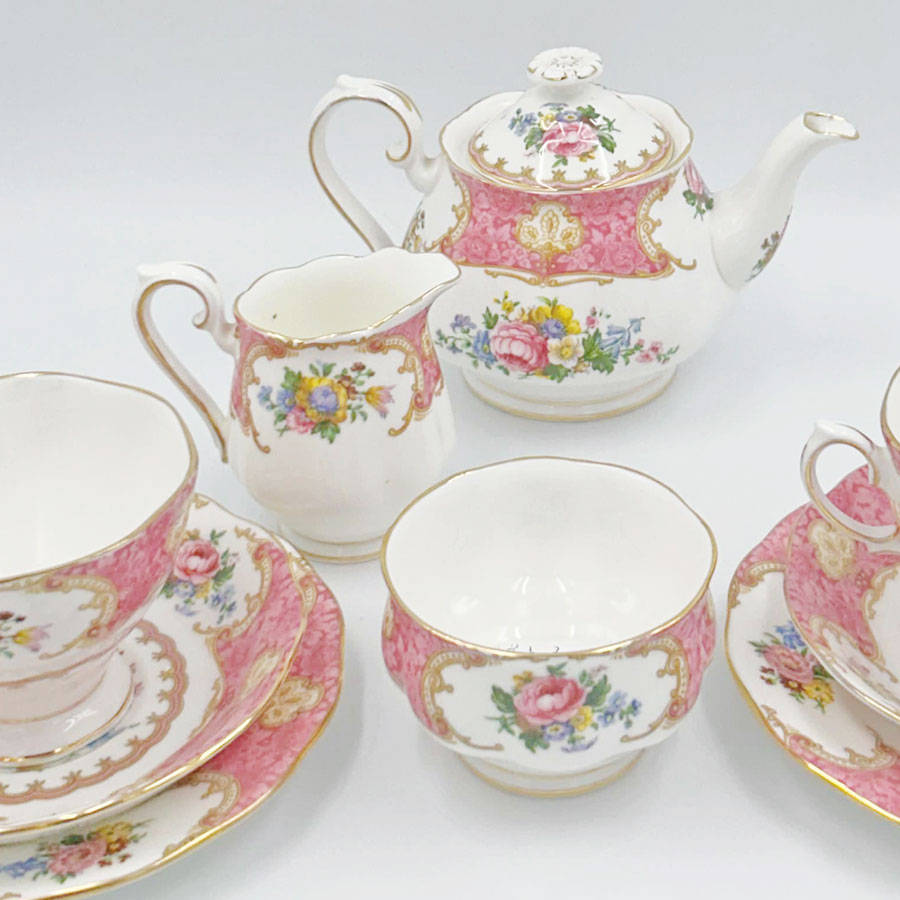 Royal Albert Lady Carlyle Bachelor Tea Service Tea For Two