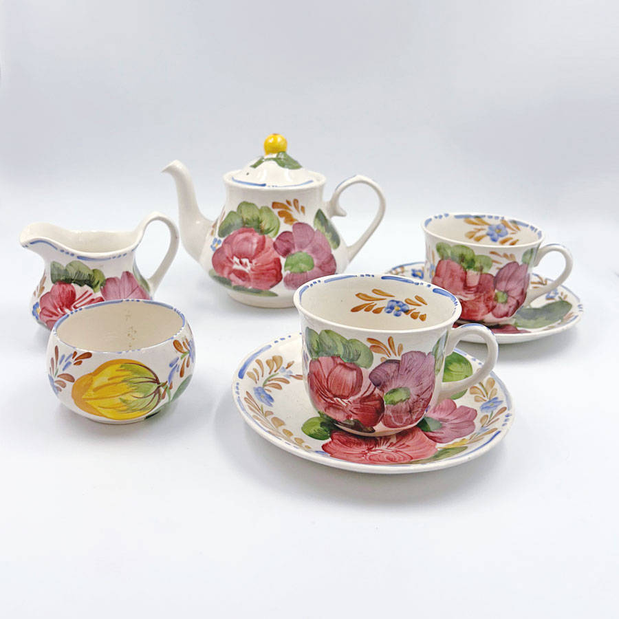 Belle Fiore Bachelor Tea Set