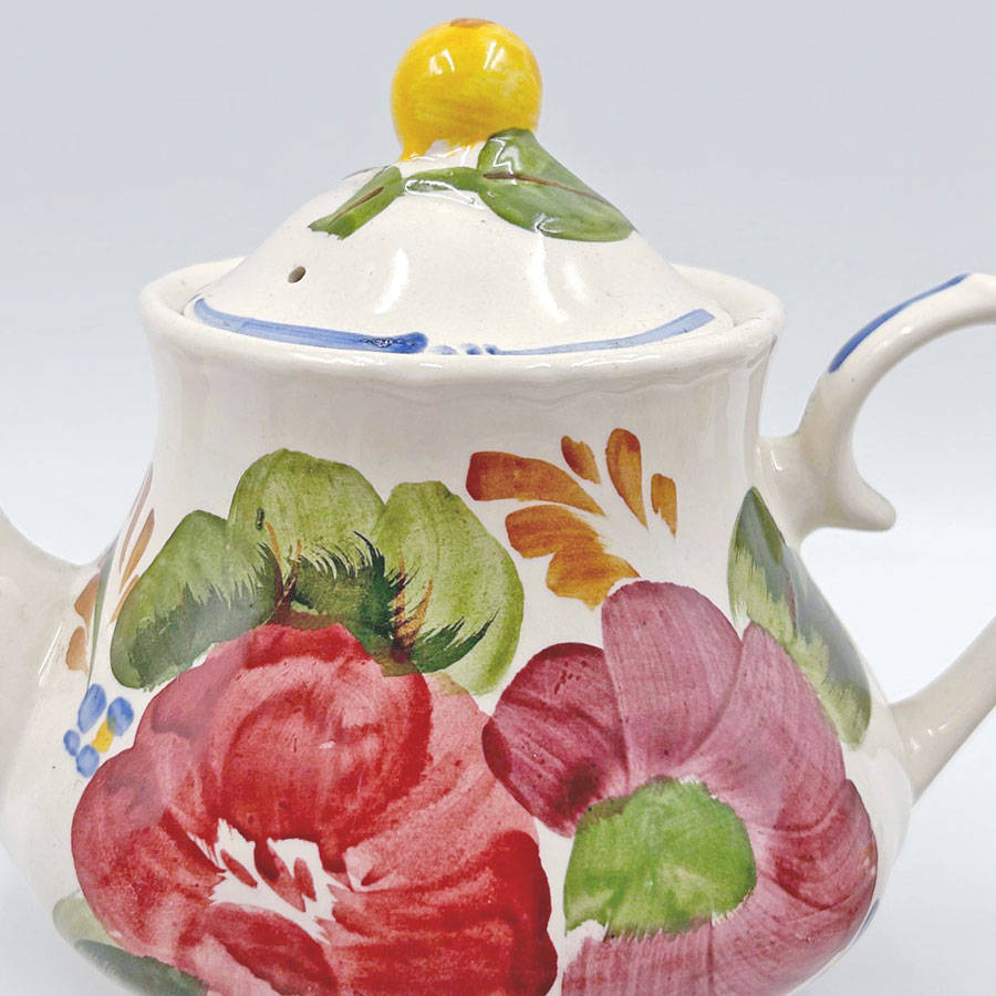 Belle Fiore Bachelor Tea Set