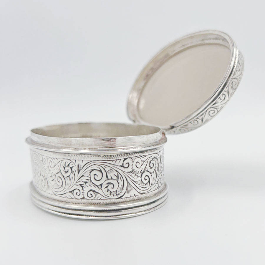 Georgian Silver And Moss Agate Snuff Box C1800
