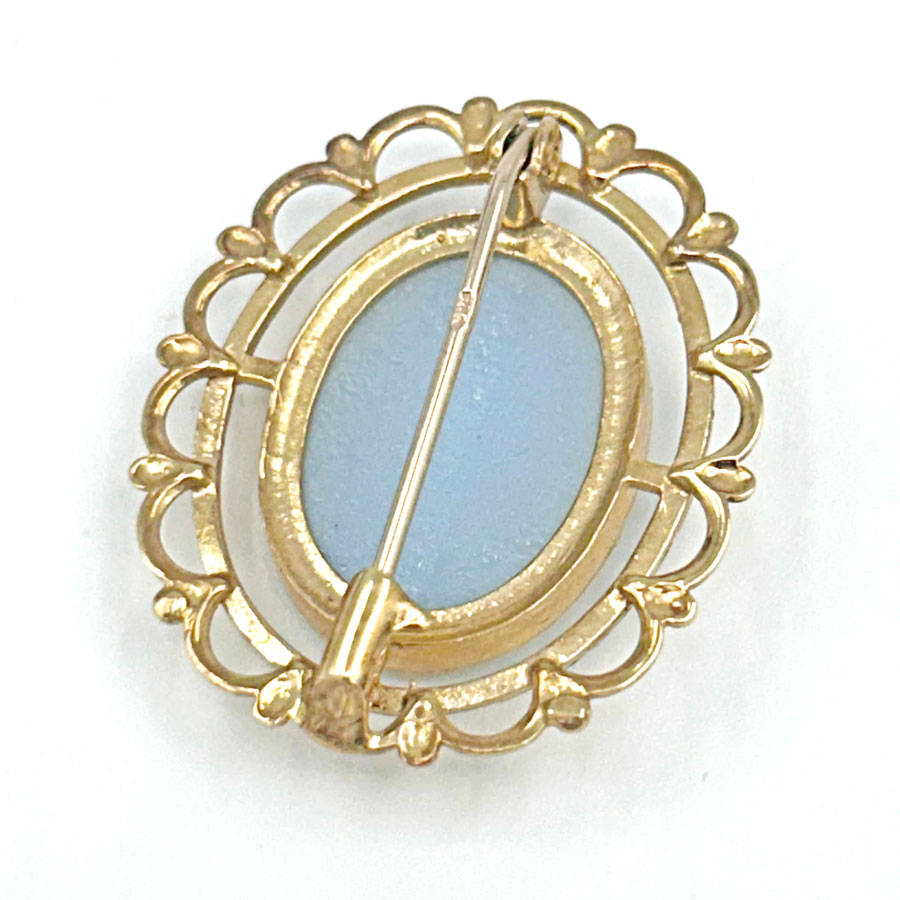 9ct Gold Mounted Blue and White Cameo