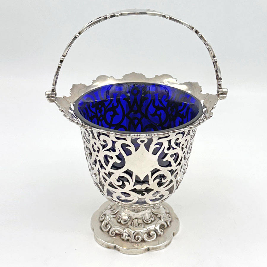 Hallmarked Silver Pierced Basket London 1858 George Richards