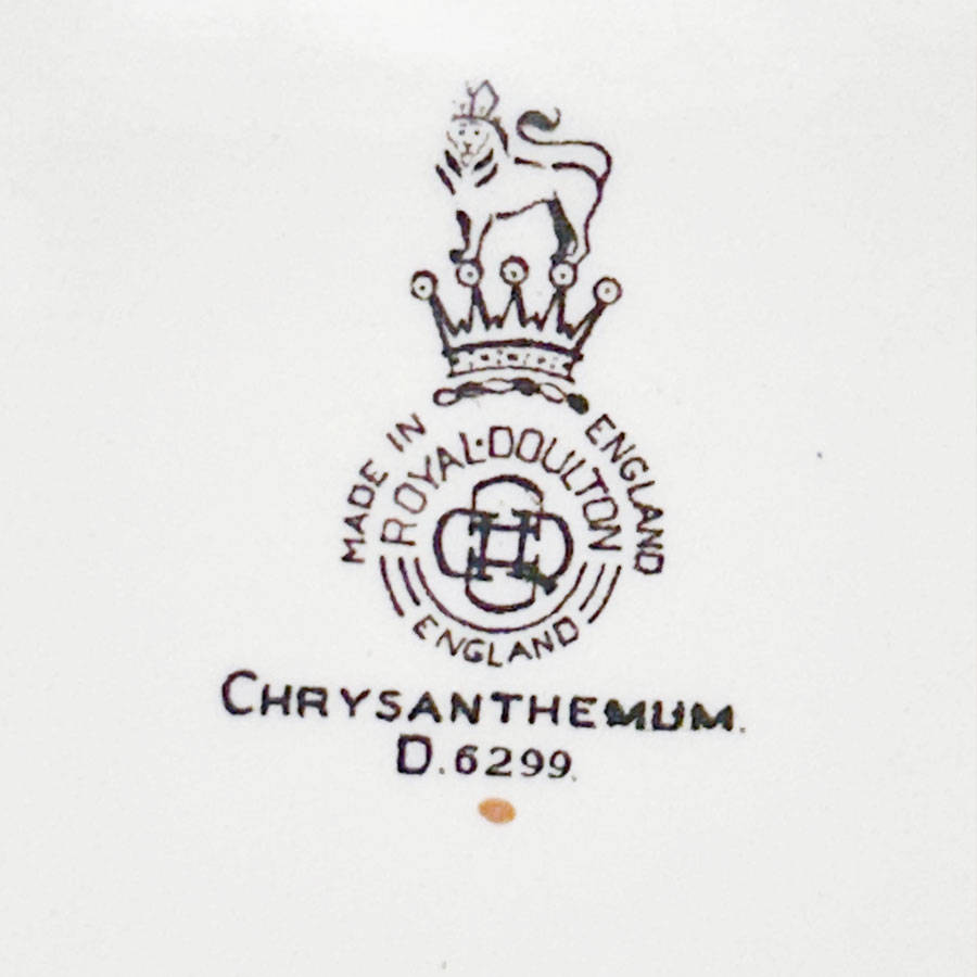 Royal Doulton Chrysanthemum Rectangular Bon Bon  D6299