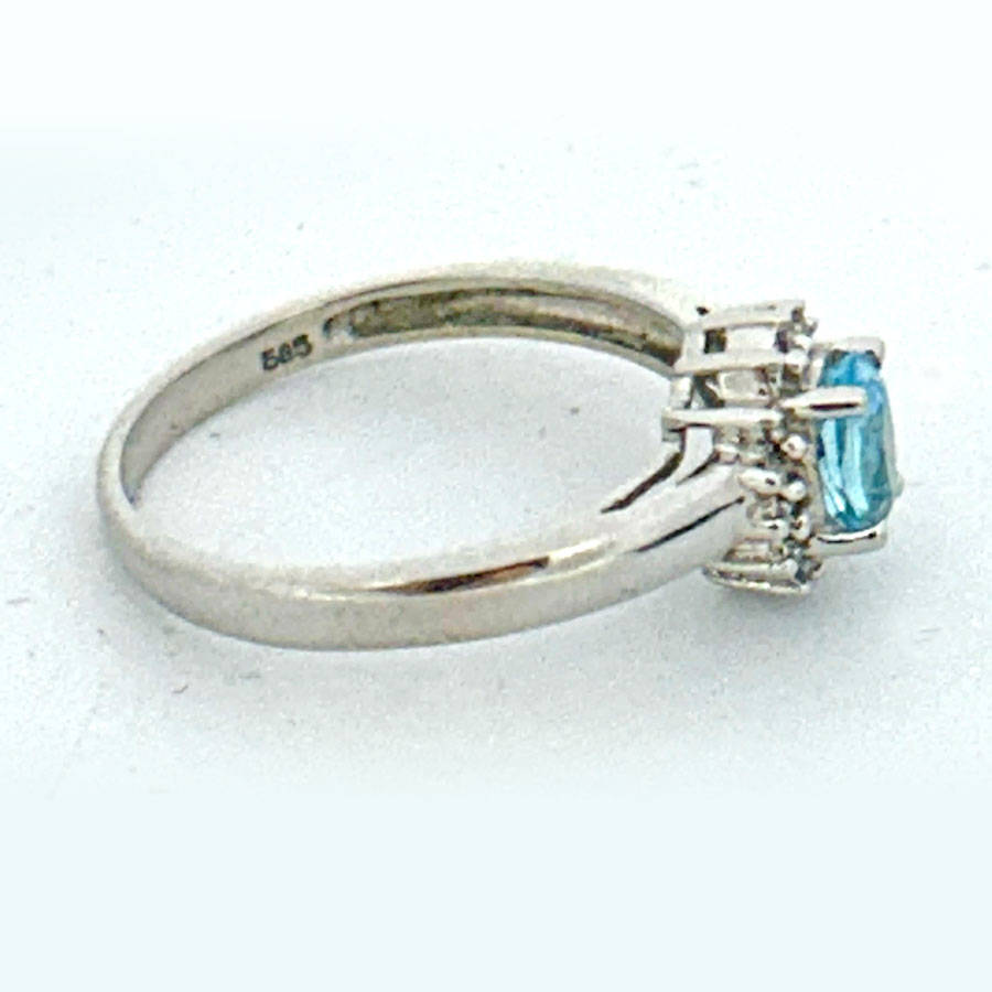 14ct White Gold Diamond and Topaz Ring