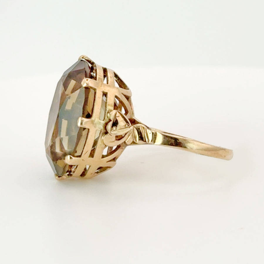 9ct Gold Topaz Cocktail Dress Ring