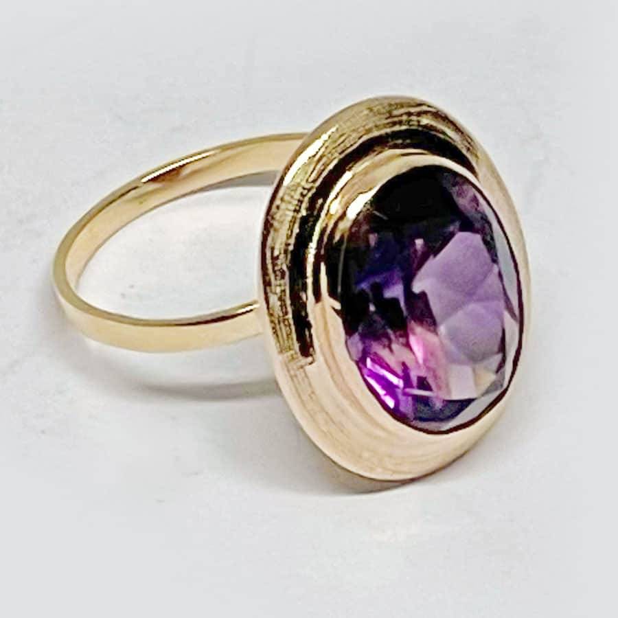 14ct Gold Amethyst Ring