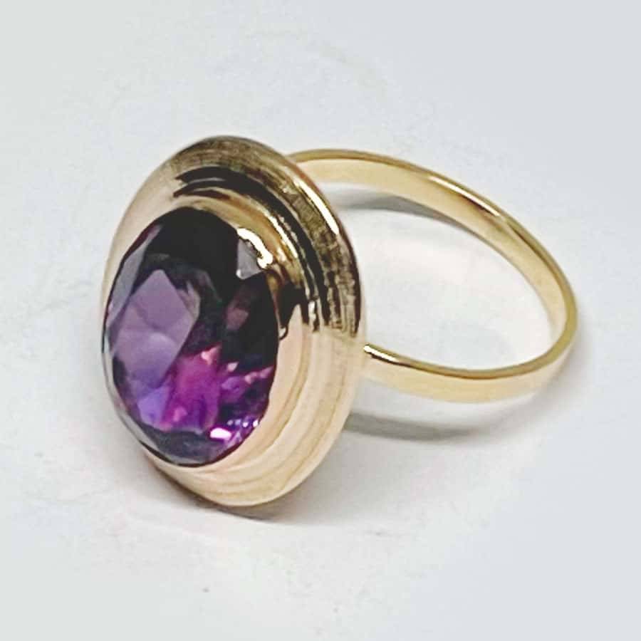 14ct Gold Amethyst Ring