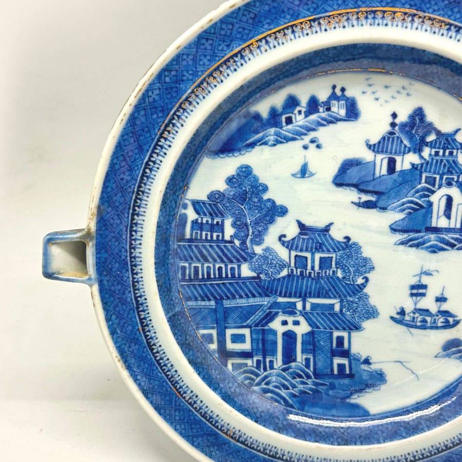 Chinese Blue and White Qianlong Hot Water Plate C1760